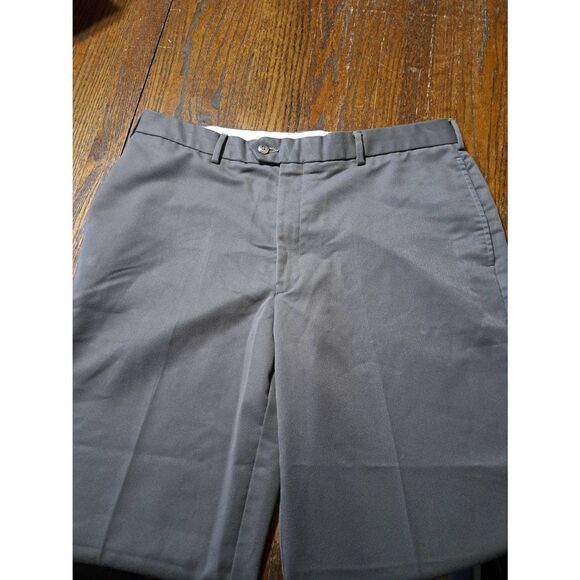 38x32 Van Heusen Grey Brown Flat Front Pleated Leg Casual Dress Pants - Picture 2 of 5